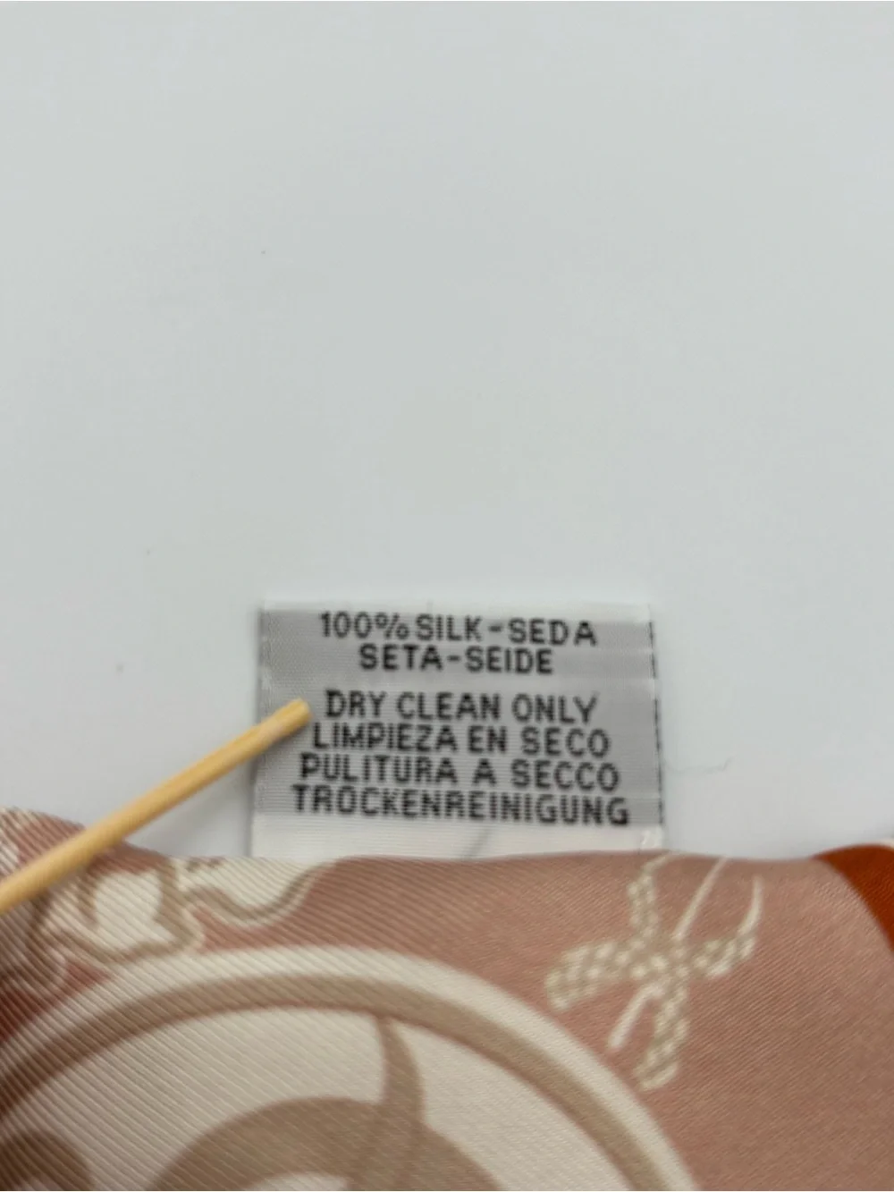Hermes Ex-Libris Forever Twilly Scarf Beige Caramel White Silk Ribbon - Picture 6 of 6
